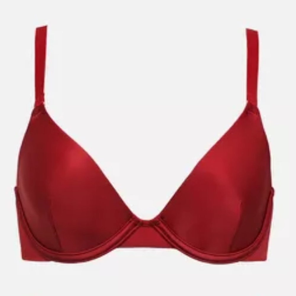 CUUP The Plunge - Satin, Garnet Shine 34H